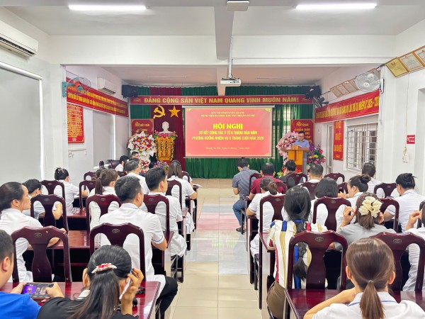 BỆNH VIỆN ĐKKV HOÀNG SU PHÌ TỔ CHỨC HỘI NGHỊ SƠ KẾT CÔNG TÁC Y TẾ 6 THÁNG ĐẦU NĂM 2026